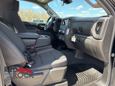 New 2026 GMC Sierra 1500 Pro AWD/4WD image 11