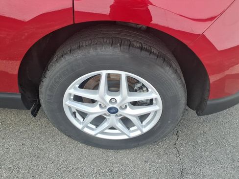 Certified 2022 Ford Edge SEL w/ Convenience Package image 8