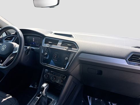 Certified 2024 Volkswagen Tiguan S FWD image 32