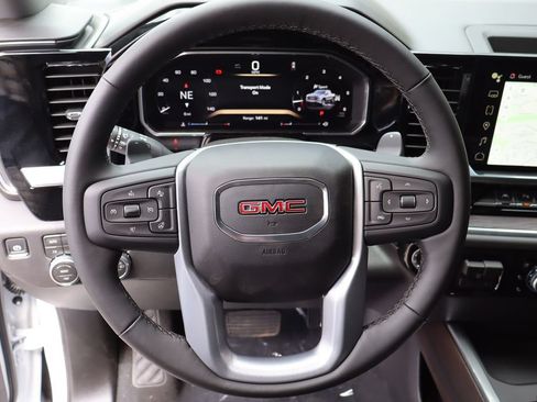 New 2026 GMC Sierra 1500 SLT w/ SLT Premium Plus Package AWD/4WD image 15