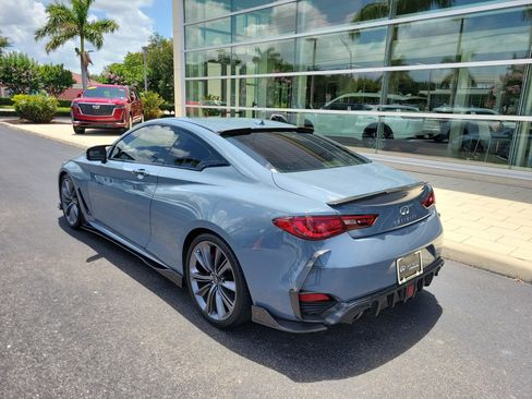 Used 2022 INFINITI Q60 Red Sport 400 w/ Carbon Fiber Package RWD image 6