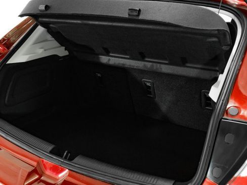 Used 2017 Chevrolet Cruze LT w/ Convenience Package image 47