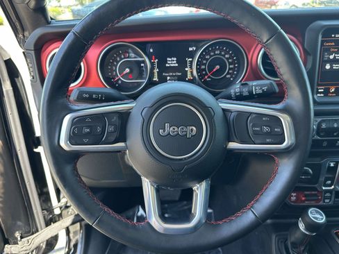 Used 2021 Jeep Wrangler Rubicon AWD/4WD image 13