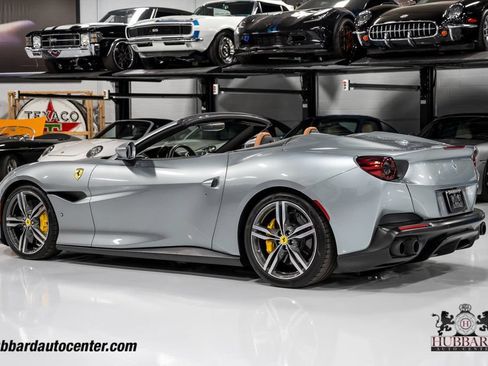 Used 2019 Ferrari Portofino RWD image 6