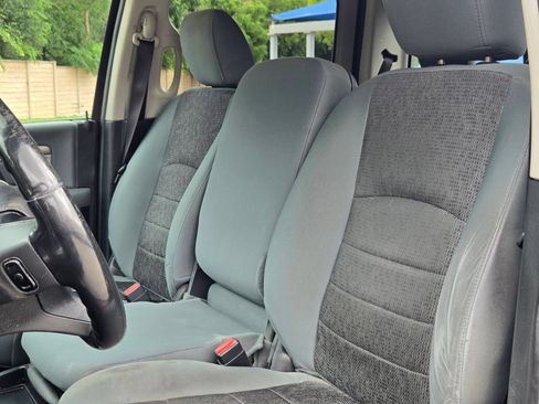 Used 2017 RAM 1500 Lone Star RWD image 13