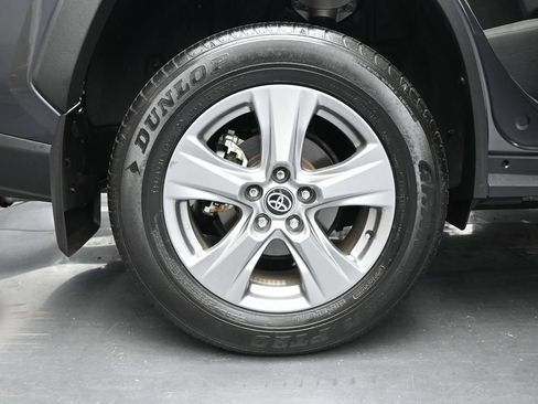 Used 2024 Toyota RAV4 XLE AWD/4WD image 11