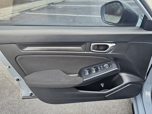 Used 2023 Honda Civic Sport image 13