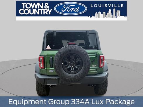 Used 2025 Ford Bronco Badlands AWD/4WD image 4