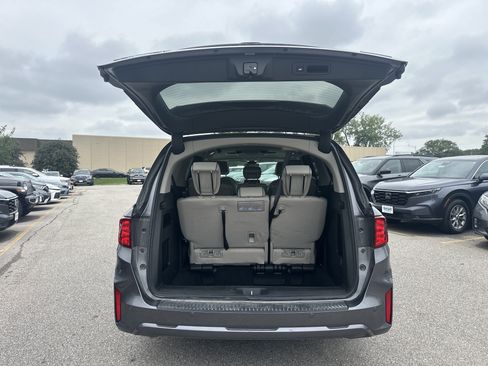 Certified 2026 Honda Odyssey Touring image 10