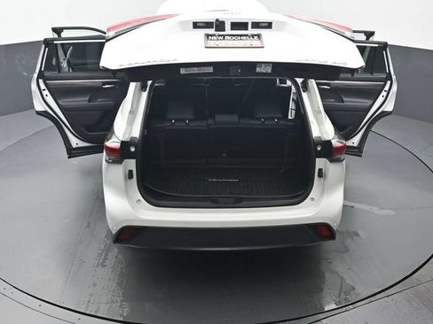 Used 2022 Toyota Highlander Limited AWD/4WD image 54