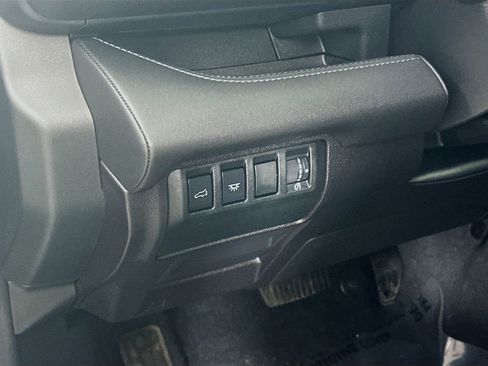 Certified 2024 Subaru Ascent Touring image 15