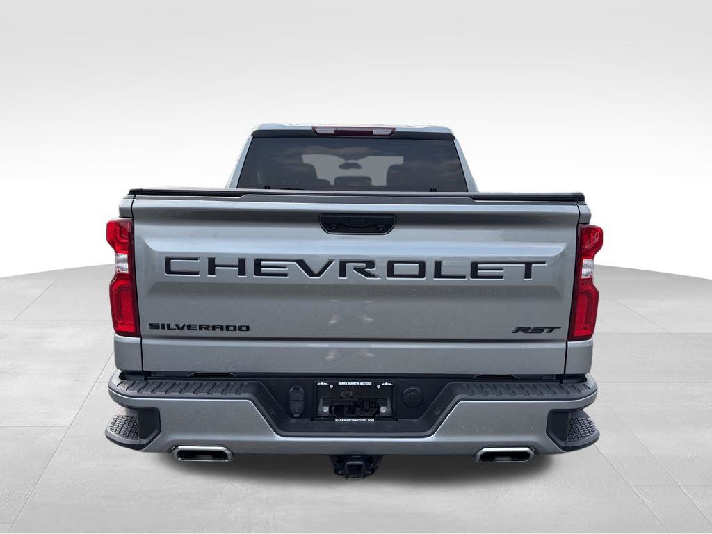 Used 2023 Chevrolet Silverado 1500 RST AWD/4WD image 18