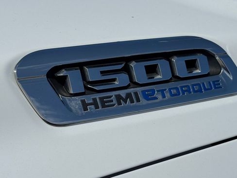 Used 2021 RAM 1500 Big Horn RWD image 4