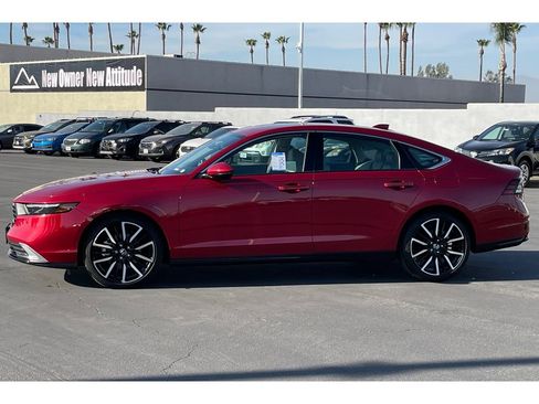 Certified 2025 Honda Accord Touring image 2