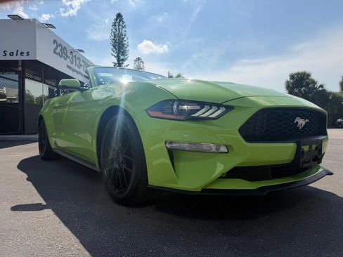 Used 2020 Ford Mustang Premium RWD image 41