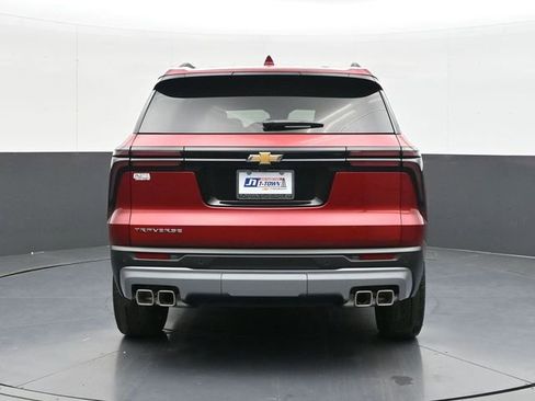 New 2026 Chevrolet Traverse LT w/ LPO, Floor Liner Package FWD image 10