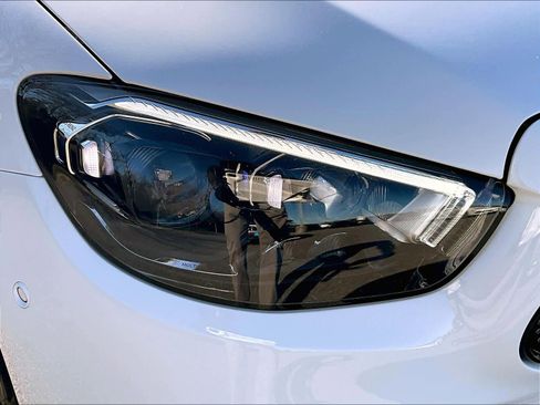 Used 2022 Mercedes-Benz E 350 4MATIC Sedan image 33