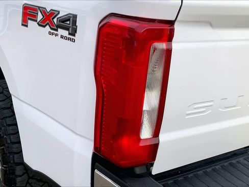 Certified 2024 Ford F250 XL w/ XL Driver Assist Package image 28