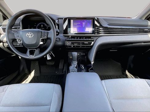 Used 2025 Toyota Camry LE FWD image 14
