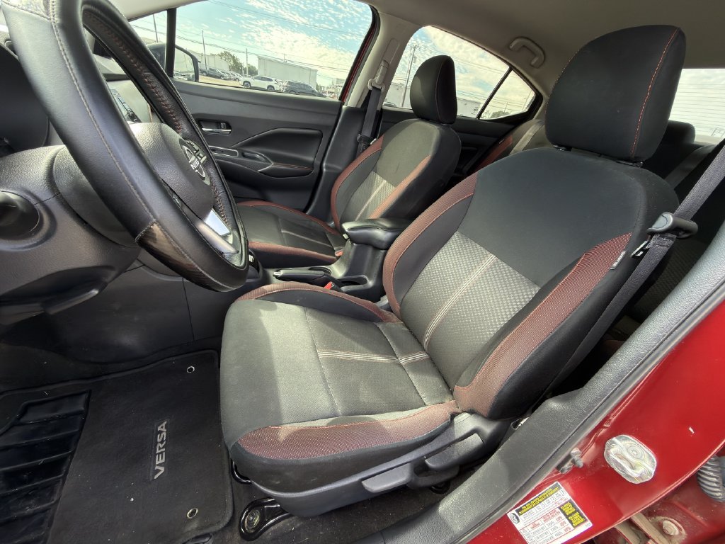 Used 2024 Nissan Versa SR w/ Trunk Package FWD image 9