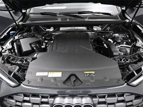 New 2025 Audi Q5 Premium image 15