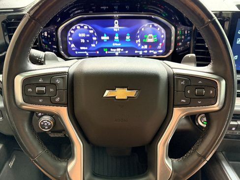Used 2023 Chevrolet Silverado 1500 LTZ w/ LTZ Convenience Package II AWD/4WD image 14