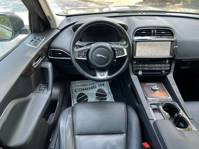 Used 2017 Jaguar F-PACE R-Sport AWD/4WD image 31