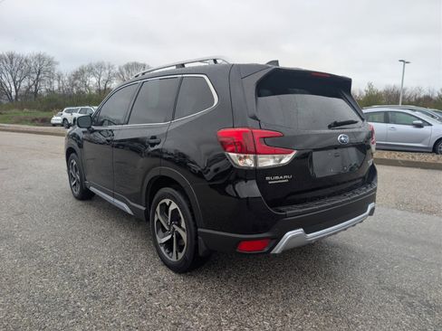 Certified 2022 Subaru Forester Touring image 3