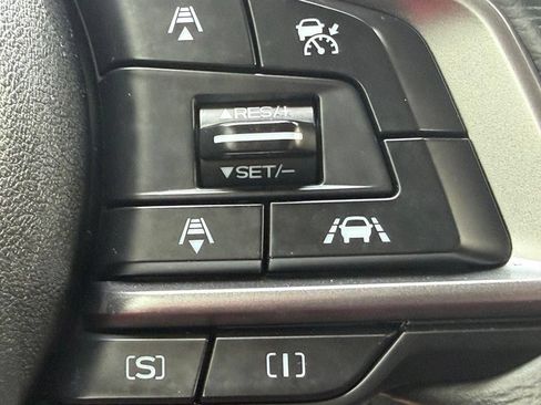Used 2019 Subaru Forester Premium AWD/4WD image 16