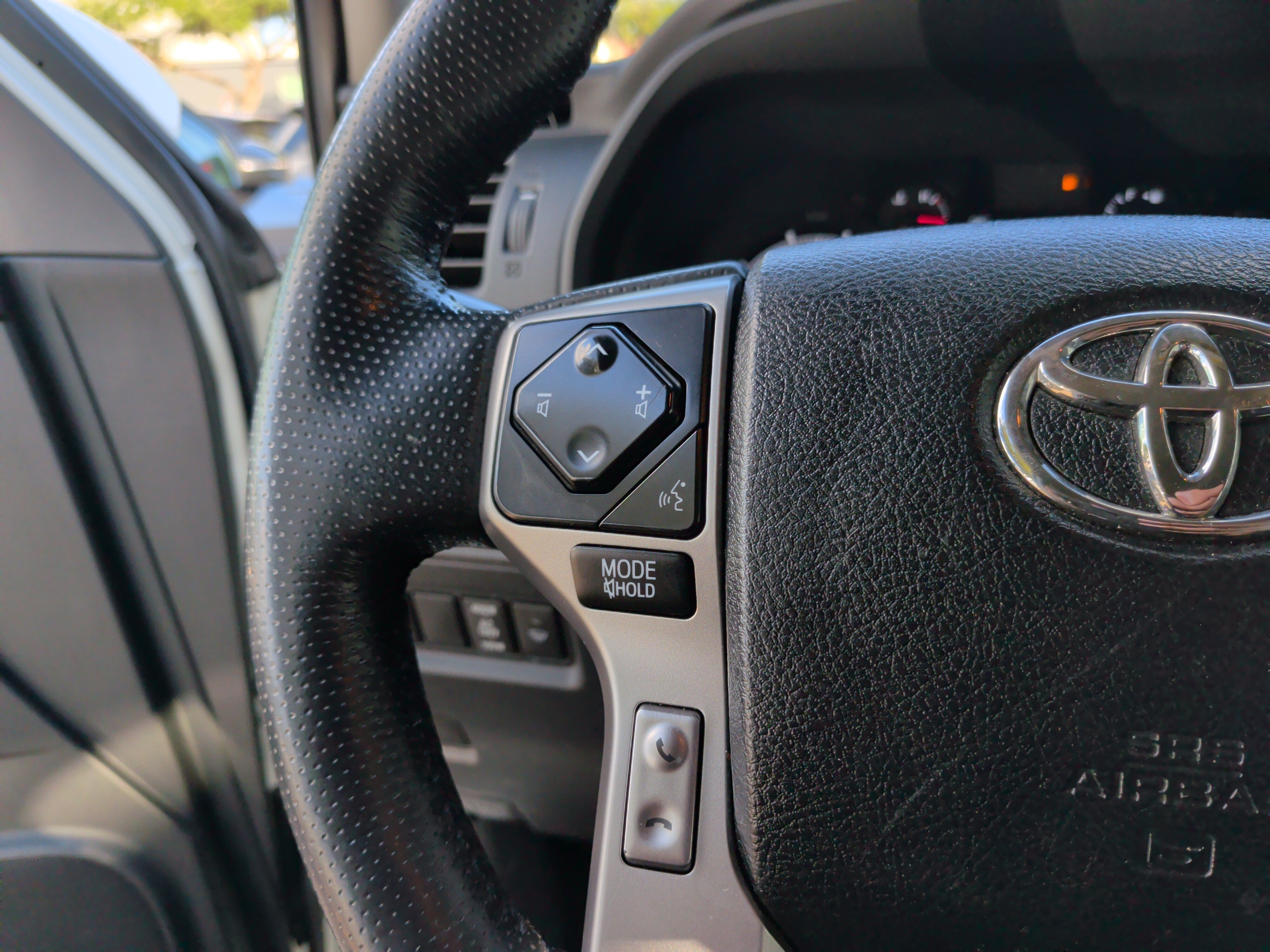 Used 2023 Toyota 4Runner SR5 Premium AWD/4WD image 18