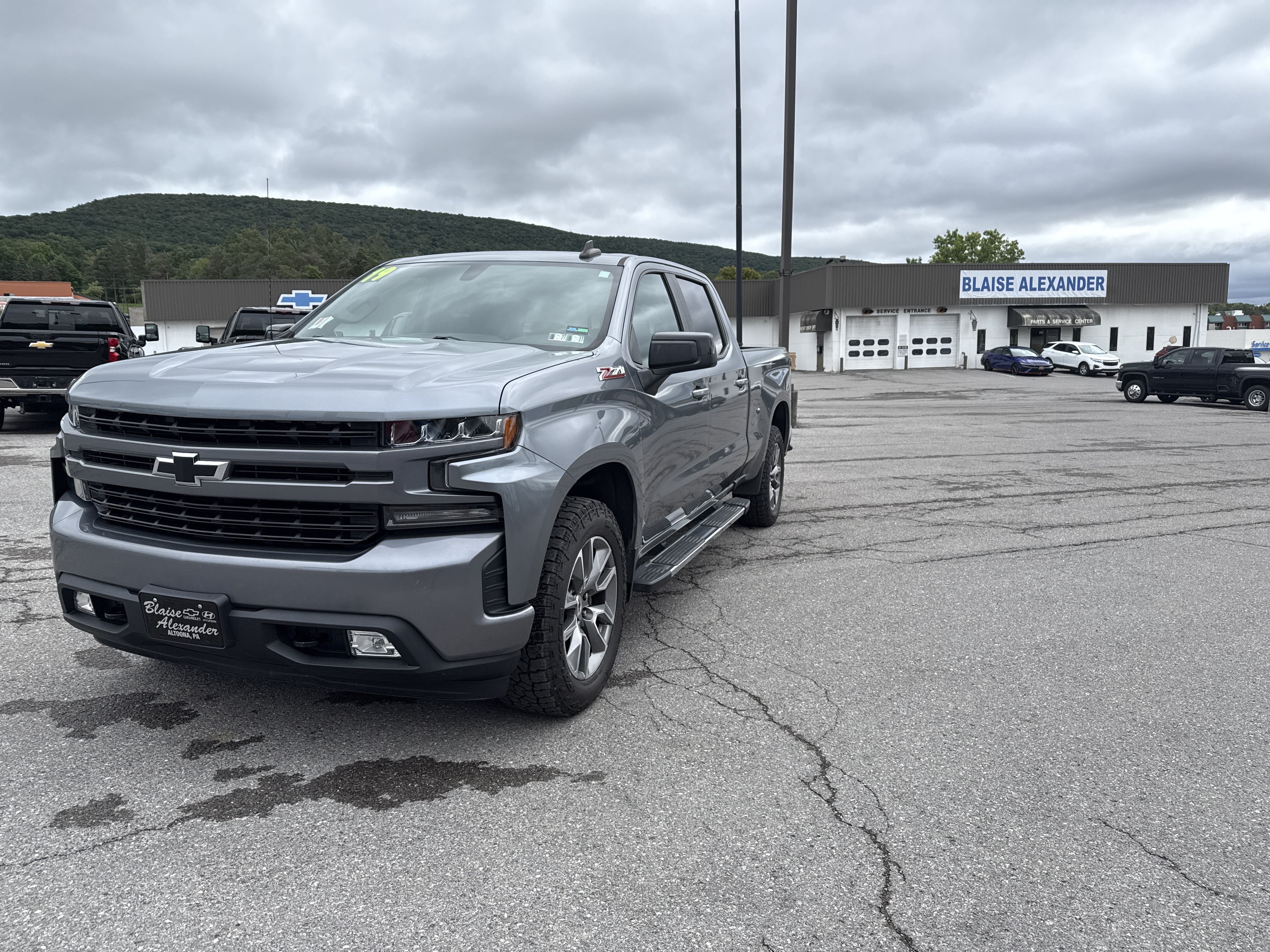 Used 2019 Chevrolet Silverado 1500 RST w/ All-Star Edition AWD/4WD image 8