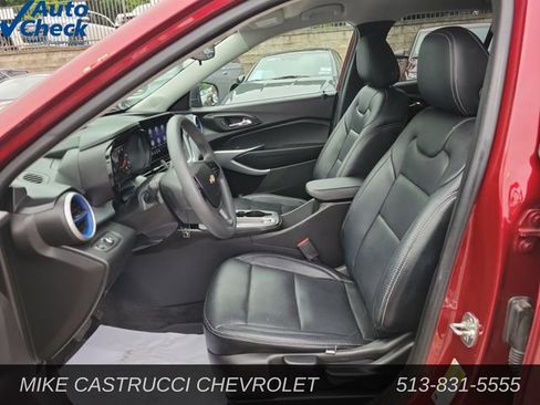 Used 2024 Chevrolet Trax LS FWD image 20