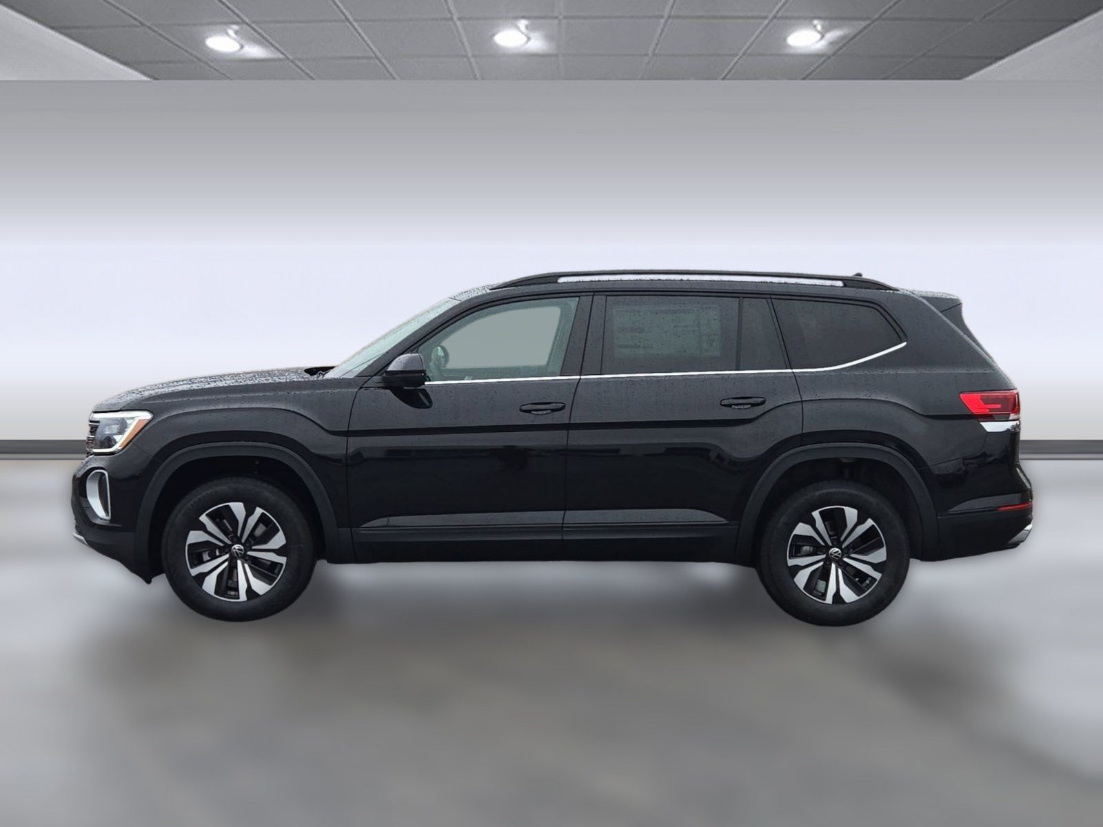 Used 2026 Volkswagen Atlas SE AWD/4WD image 2