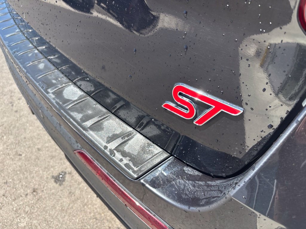 Used 2021 Ford Explorer ST w/ Equipment Group 401A AWD/4WD image 18