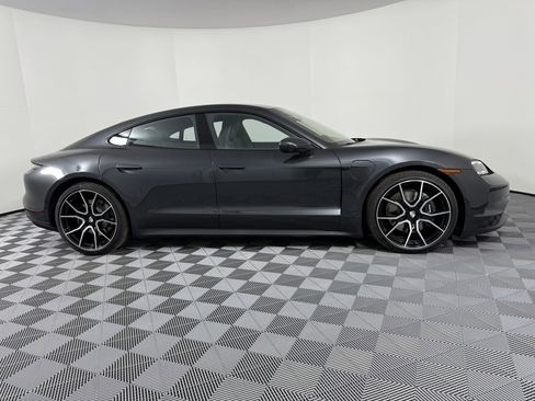 Certified 2026 Porsche Taycan AWD/4WD image 8