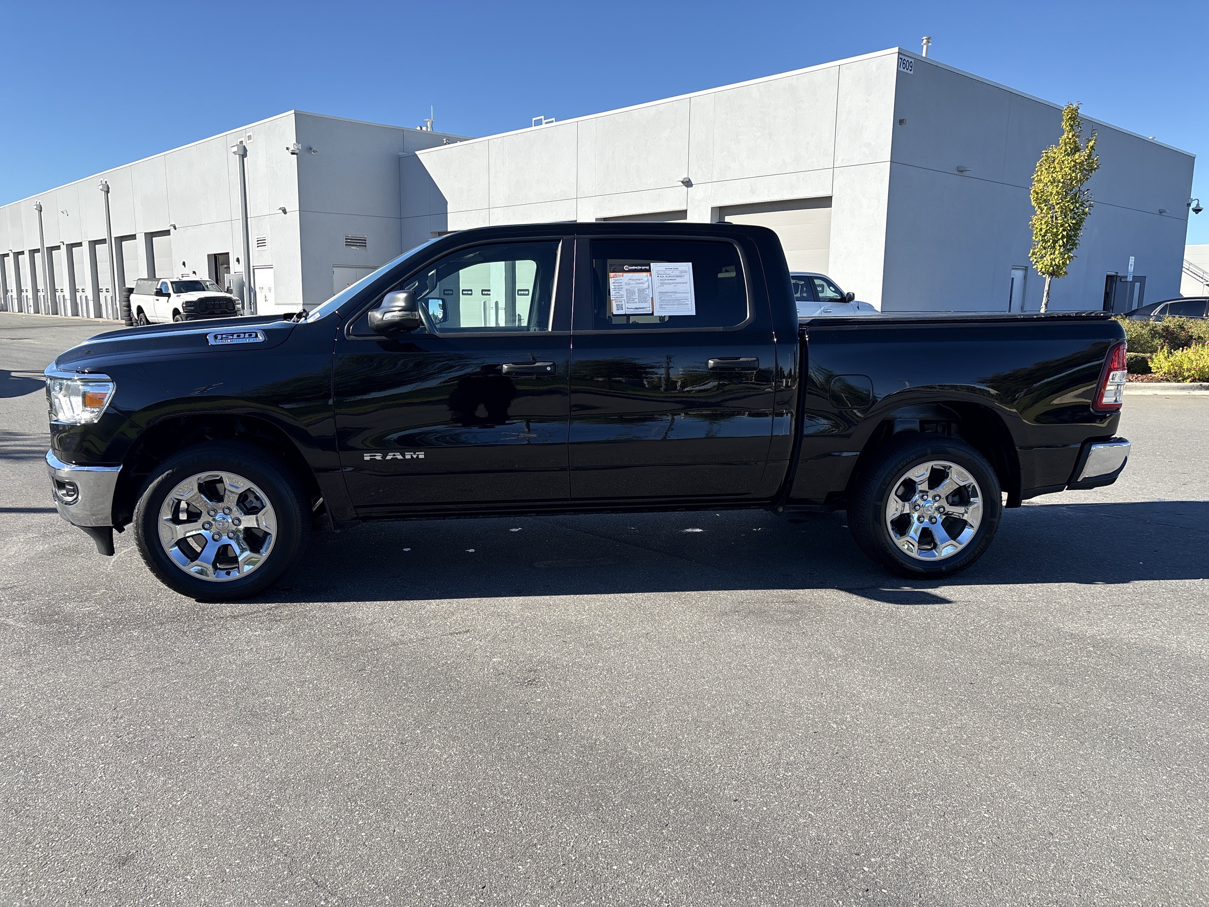 Used 2023 RAM 1500 Big Horn AWD/4WD image 9