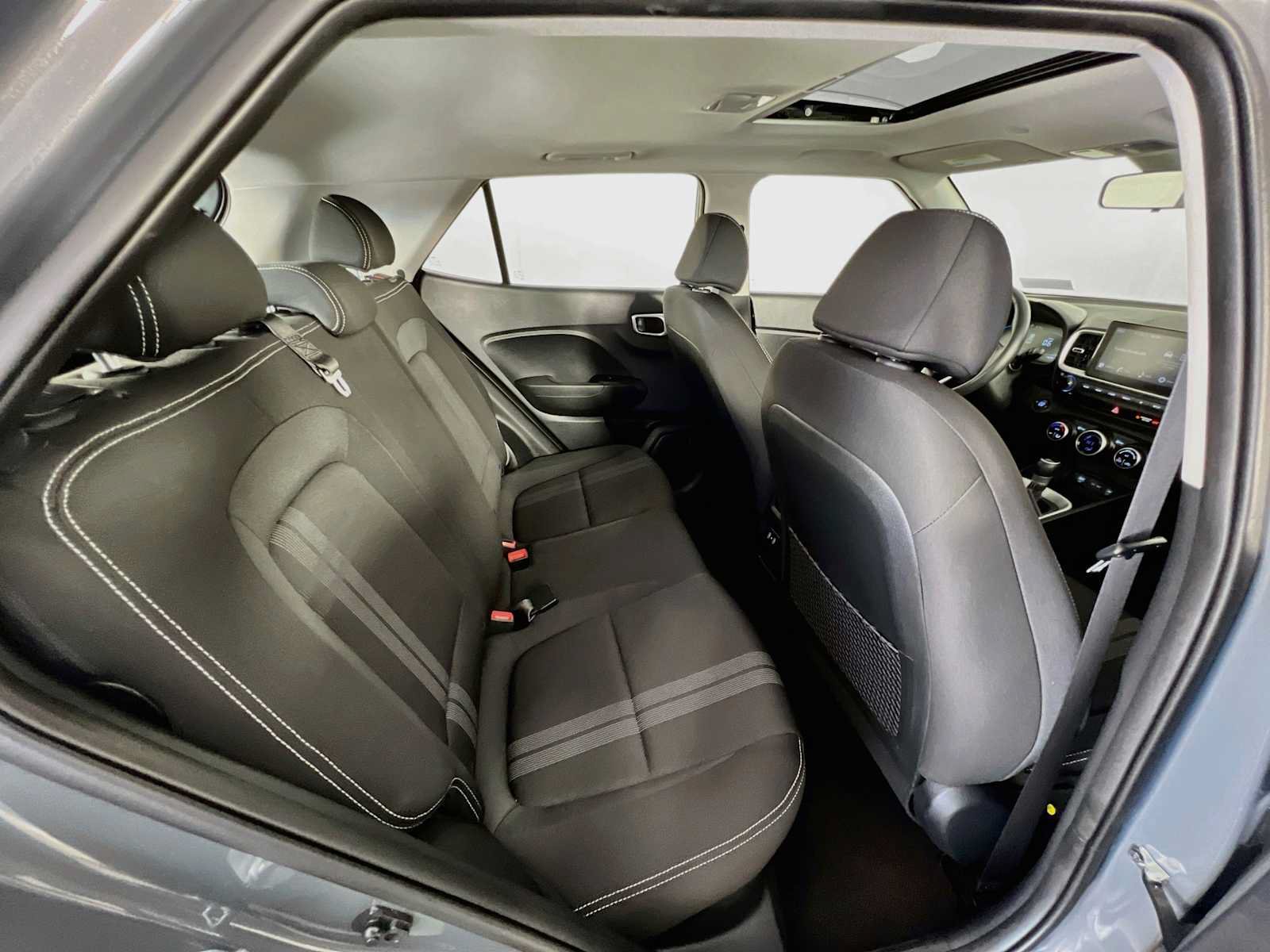 Certified 2026 Hyundai Venue SEL FWD image 28