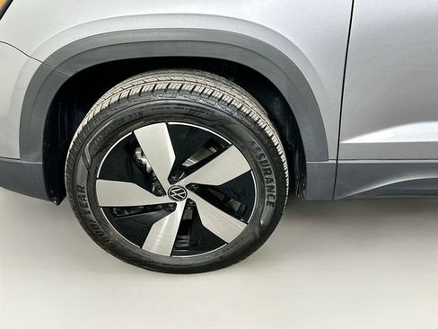 Used 2025 Volkswagen Taos S image 30