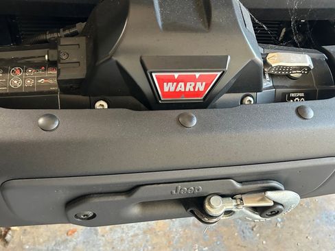 New 2025 Jeep Wrangler Unlimited Rubicon 392 image 21