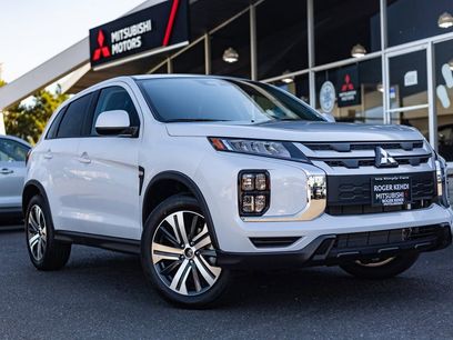New 2025 Mitsubishi Outlander Sport ES