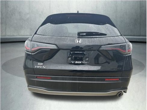 Used 2024 Honda HR-V Sport image 4