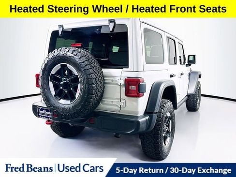 Used 2022 Jeep Wrangler Unlimited Rubicon w/ LED Lighting Group AWD/4WD image 9