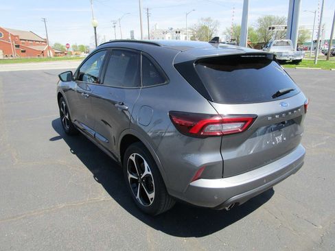 Used 2023 Ford Escape ST-Line Elite image 6