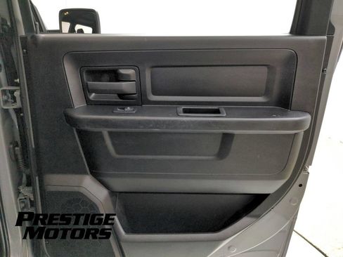 Used 2022 RAM 1500 Express w/ Ceramic Grey Express Package AWD/4WD image 27
