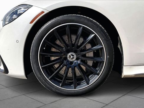 Used 2023 Mercedes-Benz S 500 4MATIC image 11