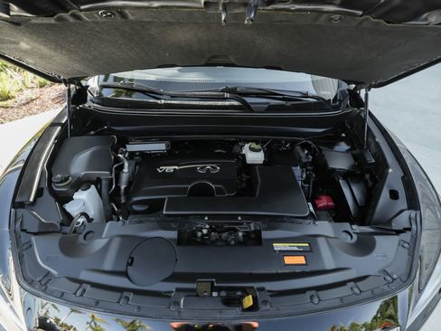 Used 2020 INFINITI QX60 Luxe w/ Essential Package image 46