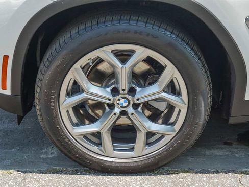 Used 2024 BMW X3 sDrive30i w/ Convenience Package RWD image 10