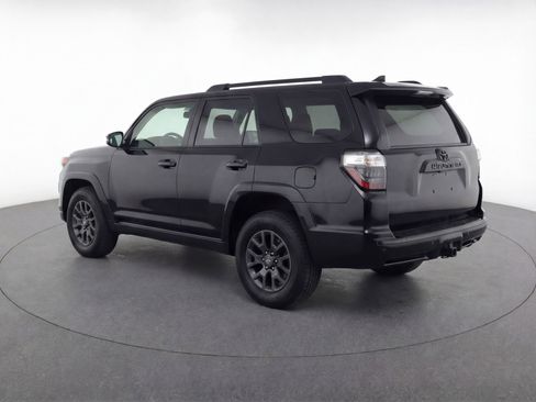 Used 2025 Toyota 4Runner SR5 image 6