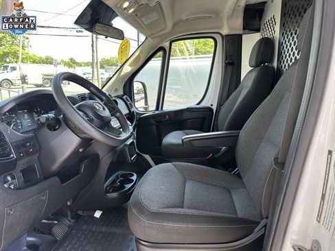 Used 2023 RAM ProMaster 2500 FWD image 14