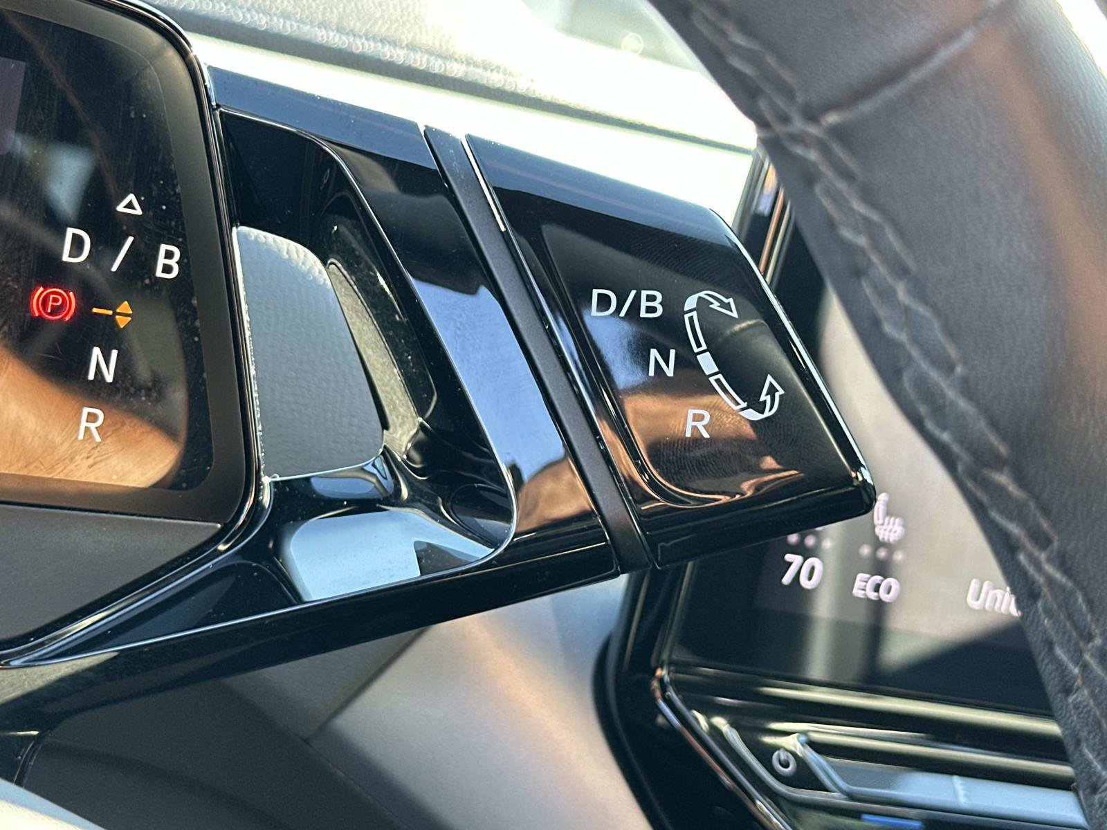 Certified 2023 Volkswagen ID.4 Pro RWD image 16